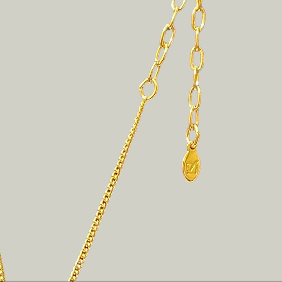 Hamsa Hand Gold Tone Necklace 16” Length - Picture 3 of 3